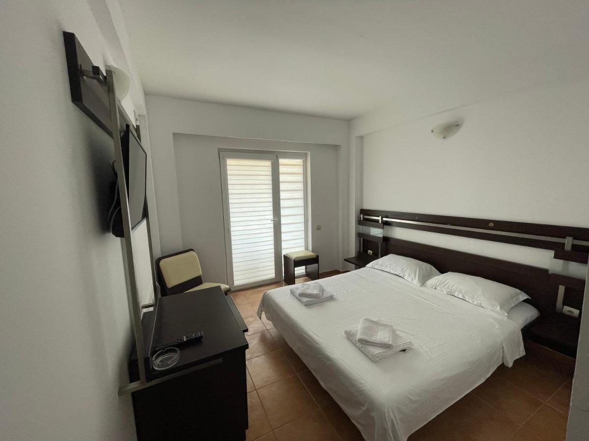 Dekor Hotel Costinesti Luaran gambar
