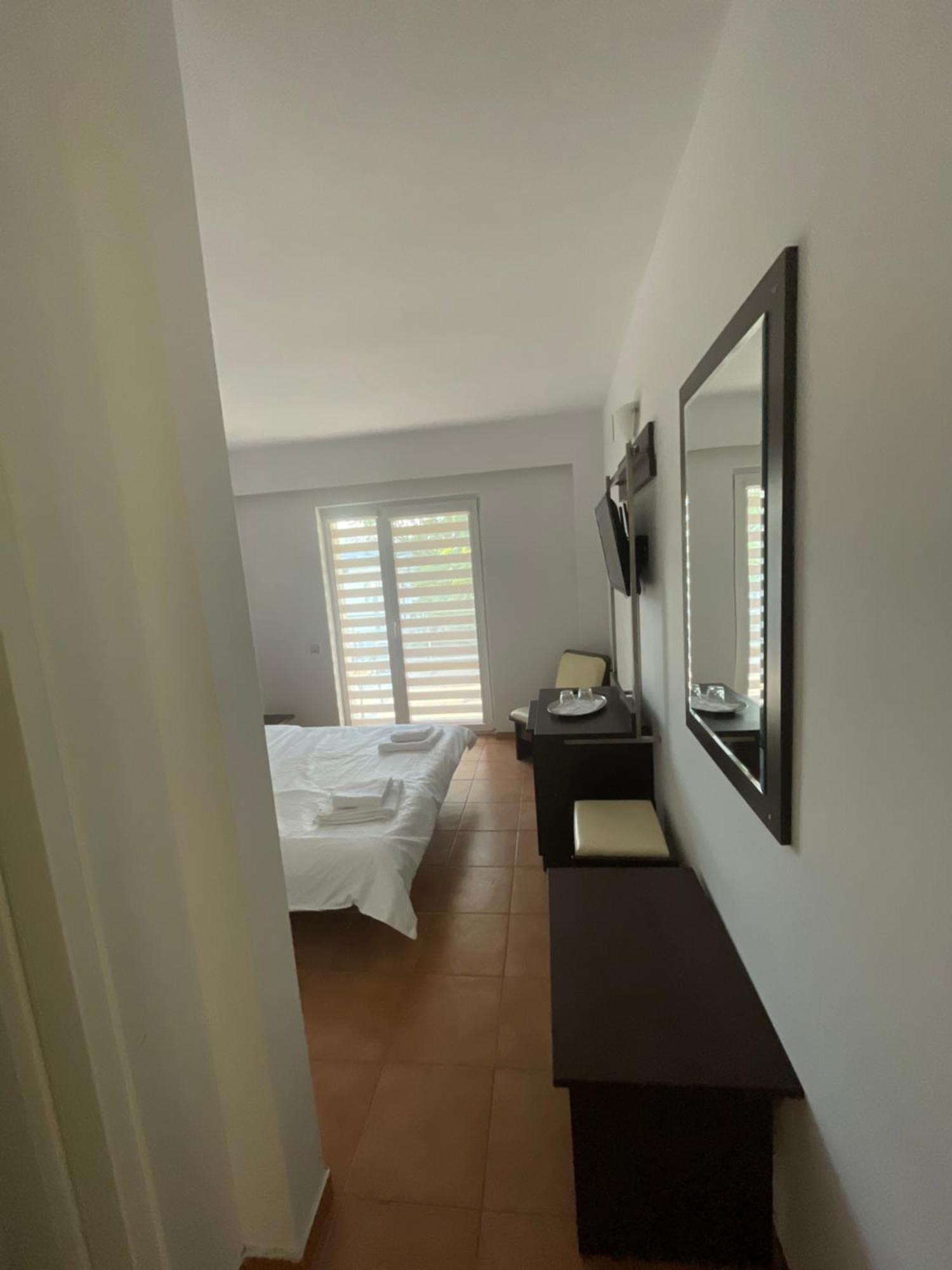 Dekor Hotel Costinesti Luaran gambar