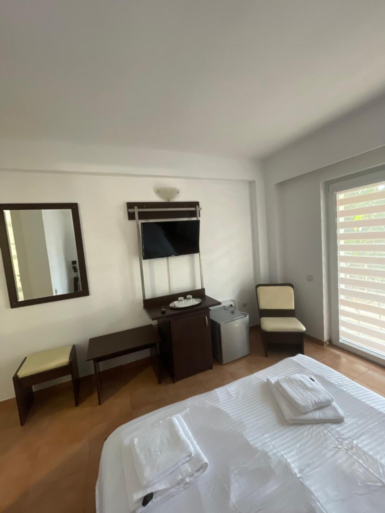 Dekor Hotel Costinesti Luaran gambar