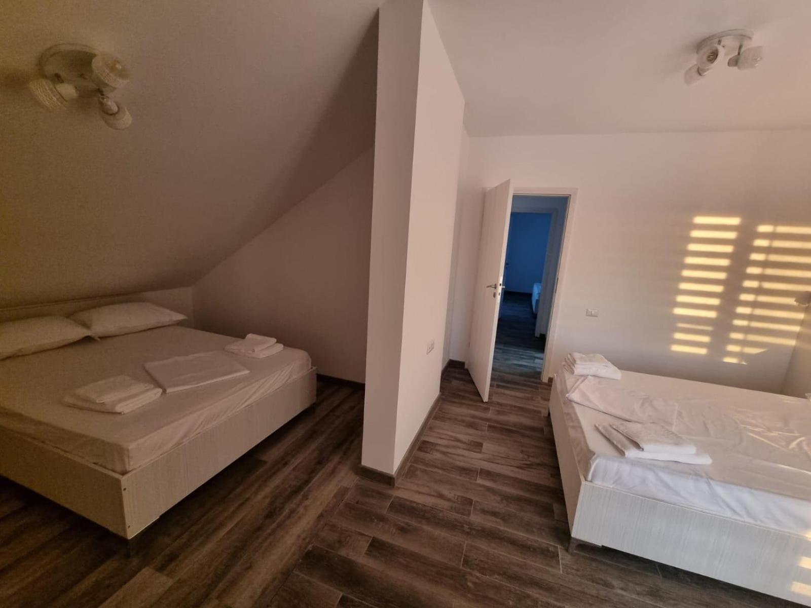 Dekor Hotel Costinesti Luaran gambar